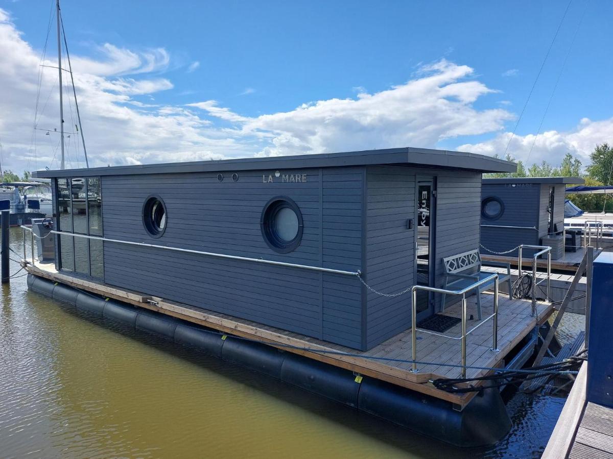 Hotel Luxury Houseboat In Volendam Marina Exterior foto