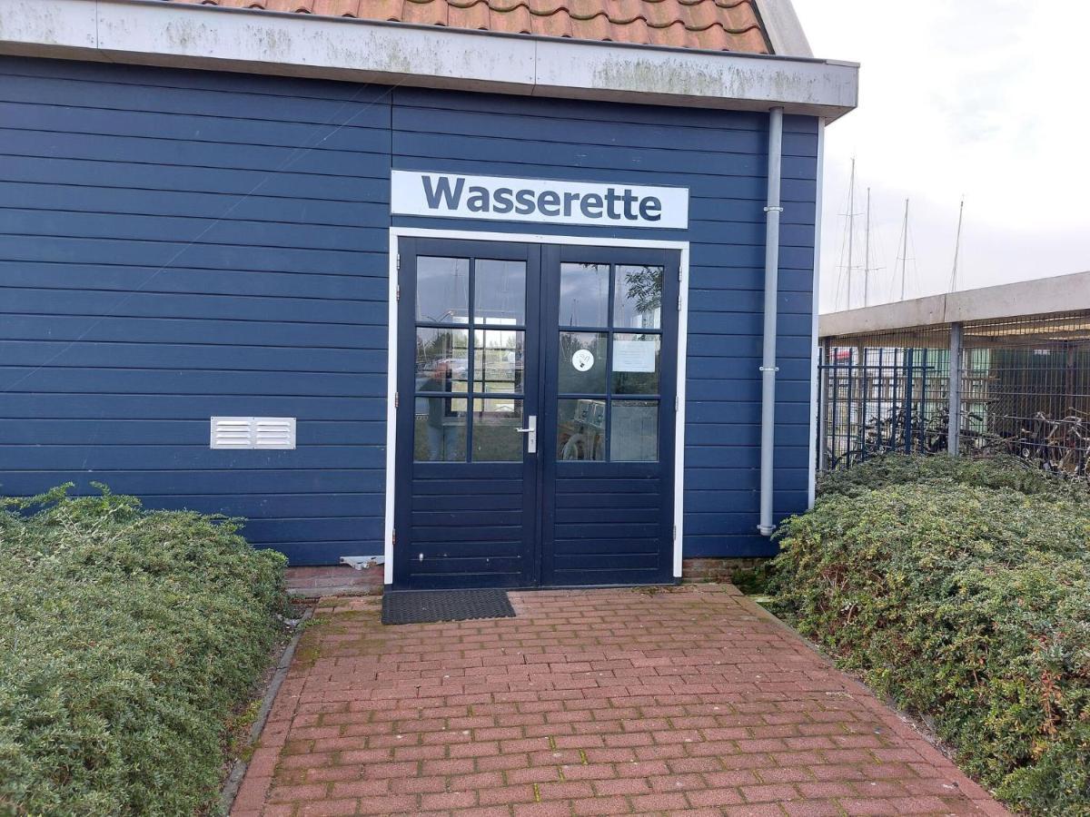 Hotel Luxury Houseboat In Volendam Marina Exterior foto